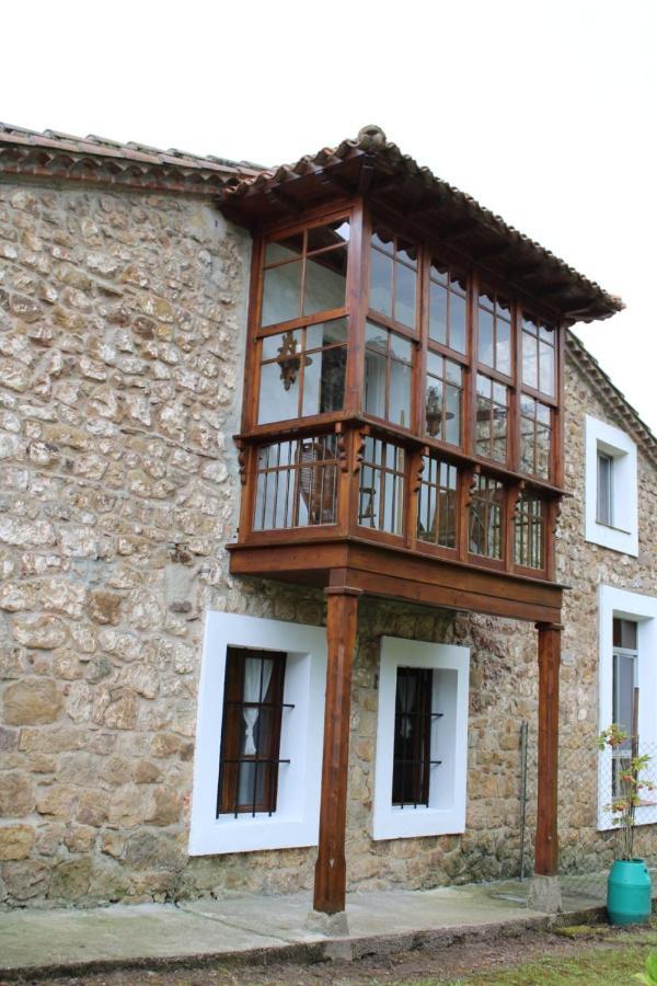 “La Casa Del Guarda” Villa Treceño Kültér fotó
