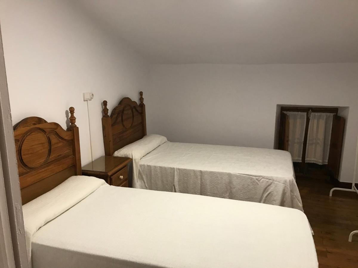 “La Casa Del Guarda” Villa Treceño Kültér fotó